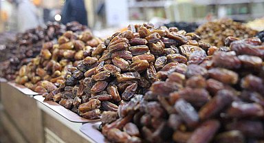 Ramazan ayının vazgeçilmezi hurma, tezgahlarda yerini aldı