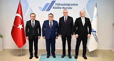 Rektör Özölçer'den YÖKAK Başkanı Kocabıçak'a ziyaret