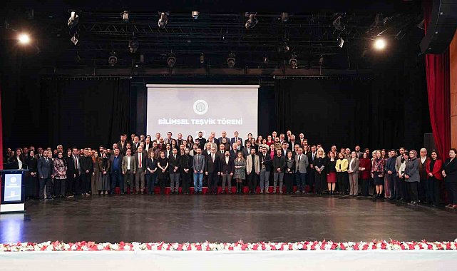 Rektör Prof. Dr. Ahmet Hacımüftüoğlu: "Bilimsel üretkenliğimiz her geçen gün artıyor"