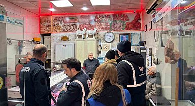 Rizeli kasaptan yeni et fiyatlarına tepki: "Beni yeni fiyatları fazla buldum, fırsatçılık yapmamak lazım"