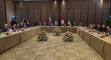 Rusya, Ukrayna, ABD üçlü görüşmeleri Cenevre'de başladı