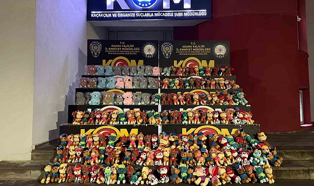 Sağlığa zararlı olabileceği değerlendirilen bin 515 kaçak pelüş oyuncak ele geçirildi