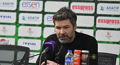 Sakaryaspor'da Teknik Direktör Hakan Kutlu ile yollar ayrıldı