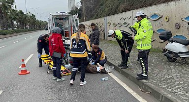 Samsun'da motosikletli genç kadın yaralandı