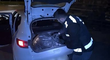 Samsun'da otomobilin bagajında 24 bin hap ele geçirildi