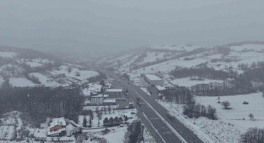 Samsun'da yüksek kesimler beyaza büründü