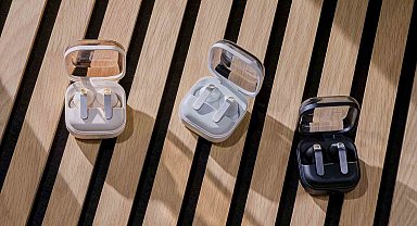 Samsung yeni Galaxy S26 serisi ve Buds 4 serisini tanıttı