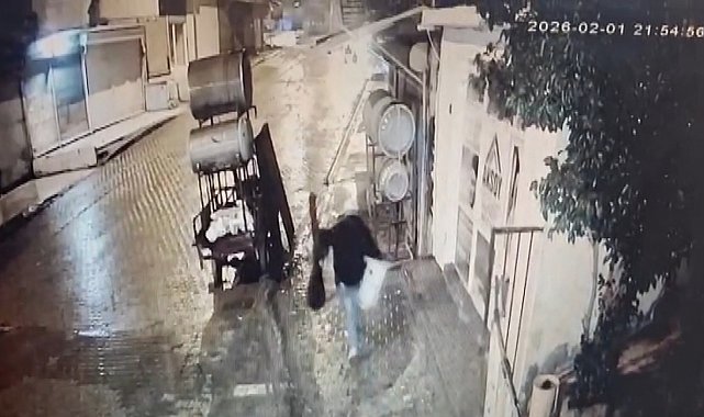 Şanlıurfa'da 100 bin lirayı çalan şüpheli kameraya yansıdı