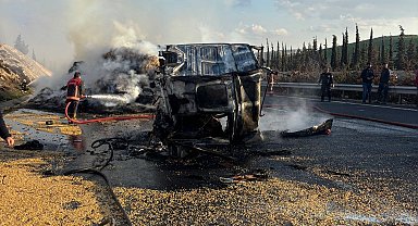 Şanlıurfa'da aynı istikamette giden iki tır çarpıştı: 1 ölü, 1 yaralı