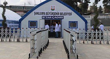 Şanlıurfa'da binlerce kişi iftarda buluşuyor