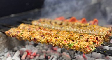 Şanlıurfa'da nardan kebap yapıldı