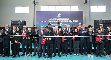 Selçuklu Fen Lisesi Kapalı Spor Salonu ve Suni Çim Saha'nın resmi açılışı gerçekleştirildi