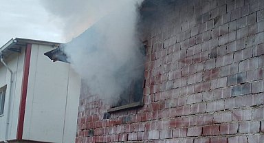 Selendi'de bir yıllık emek dakikalar içinde kül oldu