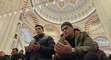 Selimiye Camii'nde 4 yıl aradan sonra ilk teravih