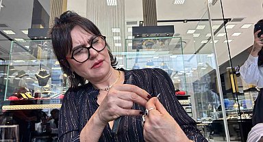 Şevval Sam Trabzon hasırına ilmek attı