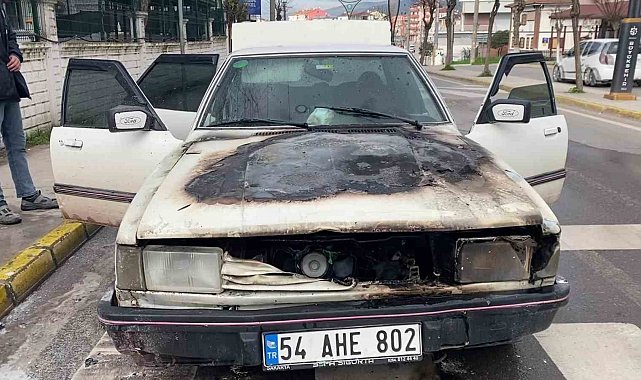 Seyir halindeki araçta yangın