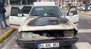 Seyir halindeki araçta yangın