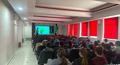 Seyitgazi'de öğrencilere trafik eğitimi verildi