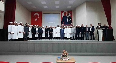 Sinop'ta 70 din görevlisine cübbe ve sarık giydirildi