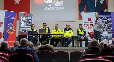 Sinop'ta okul servis şoförlerine trafik güvenliği eğitimi