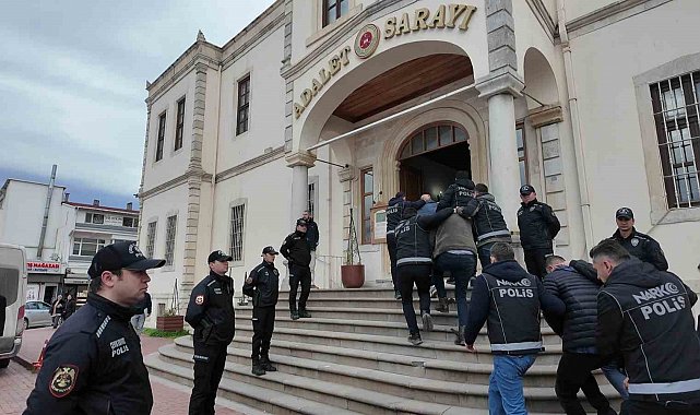 Sinop'ta zehir tacirlerine ağır darbe: 10 tutuklama