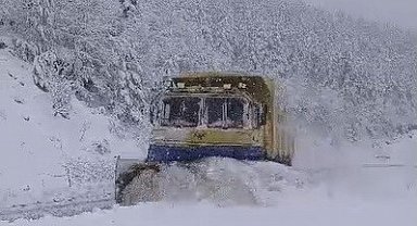 Sinop'u kar vurdu: 42 köy yolu kapalı