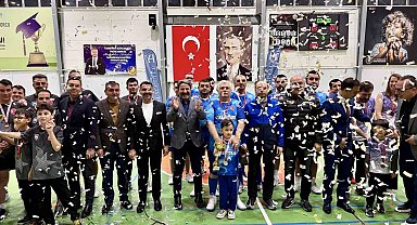 Sivrihisar'da 'Kurumlar Arası Voleybol Turnuvası' yapıldı