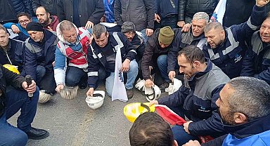 Soma'da yüzlerce maden işçisi şehir merkezine yürüdü