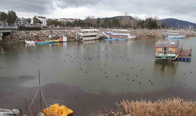 Son yağışlar Beyşehir Gölü'ne can suyu oldu