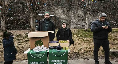 Sultan Şeyhmus EZ-ZULİ Derneği'nden Berat Kandili ikramı