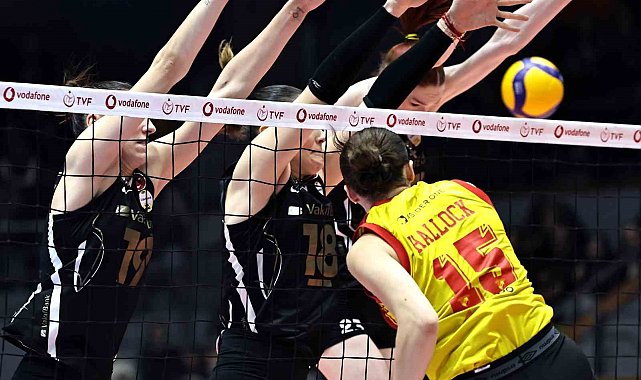 Sultanlar Ligi: Göztepe Voleybol: 1- V. Bank: 3
