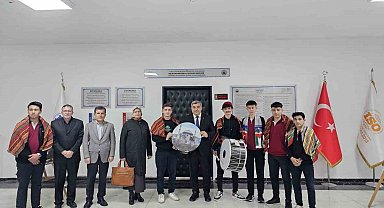 Sünnetci'ye öğrencilerden Ramazan ziyareti