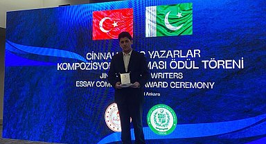 SYAL öğrencisi Ali Yusuf Sabah'tan Cinnah ödülü