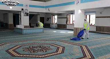 Talas'ın camilerinde Ramazan'a özel temizlik