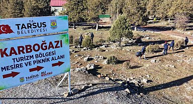 Tarsus'ta piknik sonrası doğa temizliği