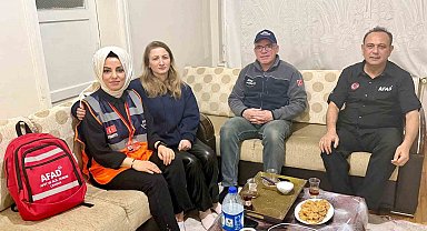 Tavşanlı AFAD gönüllüleri depremzede aileleri yalnız bırakmadı