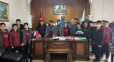 Tavşanlı'da Kur'an Kursu öğrencilerinden örnek destek