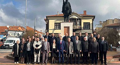 Tavşanlı'da vergi haftası kutlamaları çelenk sunumu ile başladı