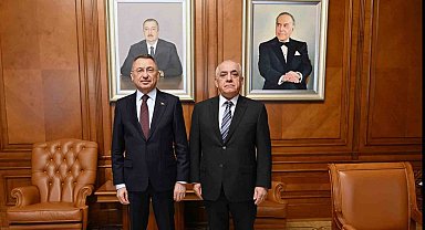 TBMM Dışişleri Komisyonu Başkanı Oktay, Azerbaycan Başbakanı Asadov ile bir araya geldi