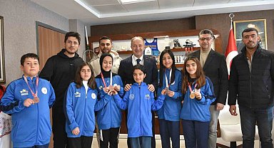 Tekmanlı minik eskrimcilerden başarılı sonuçlar