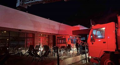 TEM'deki dinlenme tesisinde korkutan yangın