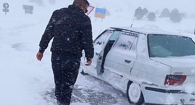 Tomarza - Arslantaş ile Tufanbeyli - Ayvat yolu ulaşıma kapandı