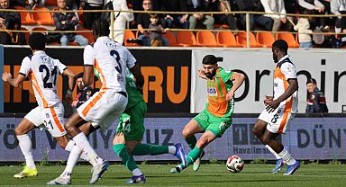 Trendyol Süper Lig: Corendon Alanyaspor: 0 - RAMS Başakşehir: 2