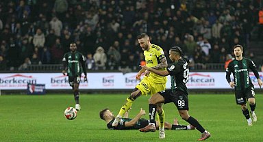 Trendyol Süper Lig: Kocaelispor: 0 - Fenerbahçe: 2