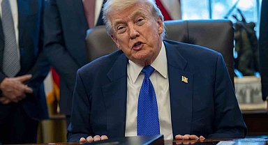 Trump: " Önemli askeri üsteki varlığımızın tehdit edilmesine izin vermeyeceğim"