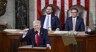 Trump'tan İran'a: "Nükleer silaha sahip olmalarına izin vermeyeceğim"