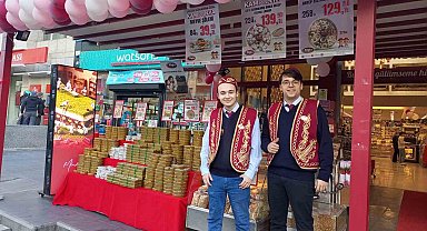 Tuğba'nın 'Geleneksel Lokum Günleri' başladı