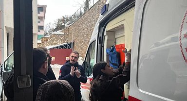 Tunceli'de göreve başlayan personele oksijen tüpü eğitimi verildi