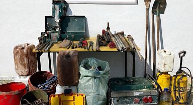 Turgutlu Çaldağı'nda kaçak kazıya suçüstü