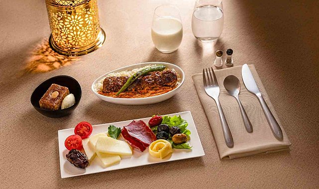 Türk Hava Yolları'ndan Ramazan ayına özel uçak içi ikramlar